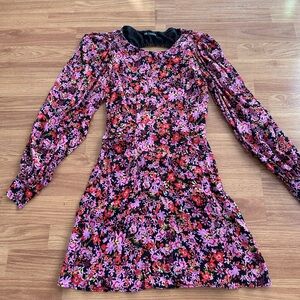 Zara floral dress, long sleeve, open back, size small. New without tags